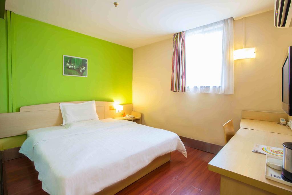 7Days Inn Guiyang Posts And Telecommunications Building Kamer foto